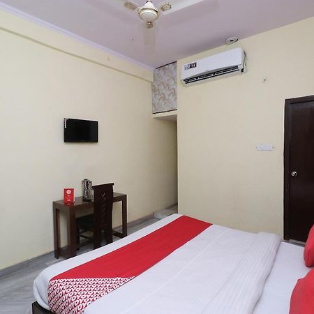 Oyo Hotel Ayaan Bareilly Extérieur photo
